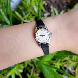 Vintage Timex Genuine Leather Watch